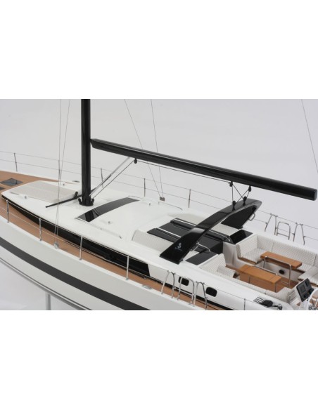 MAQUETTE OCEANIS YACHT 62