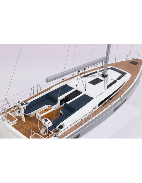MAQUETTE OCEANIS 51.1