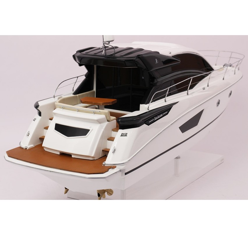 MODEL GRAN TURISMO 50