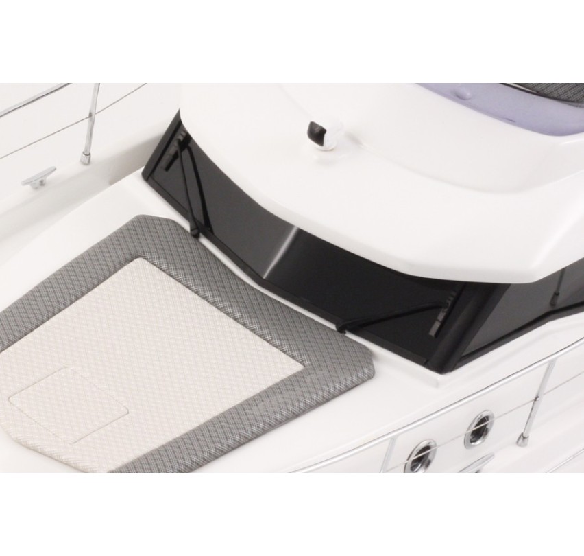 MODEL SWIFT TRAWLER 30