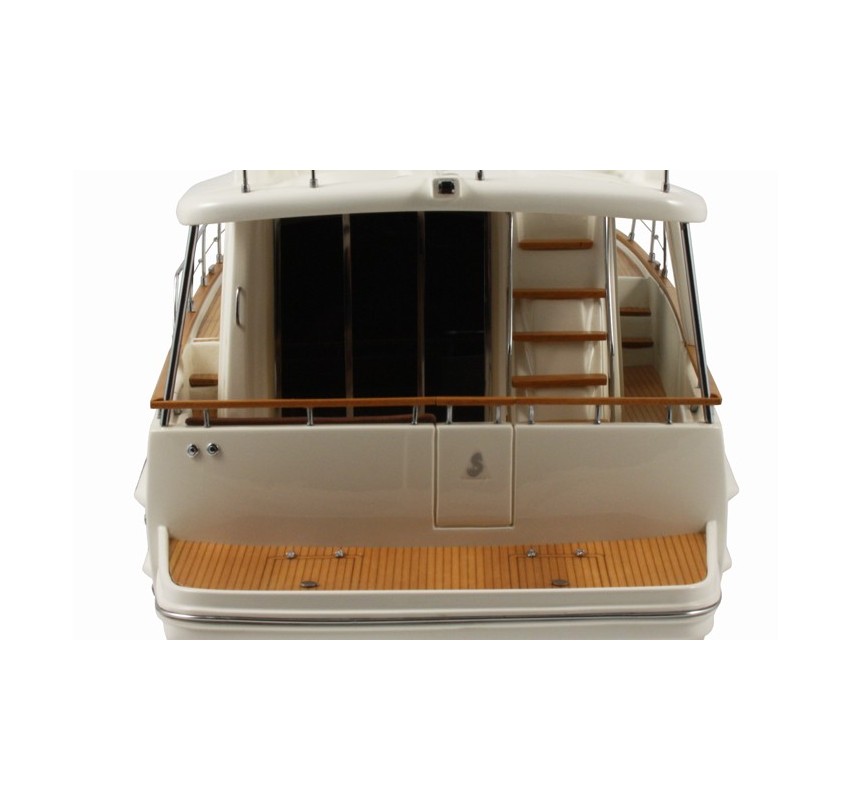 MODEL SWIFT TRAWLER 44