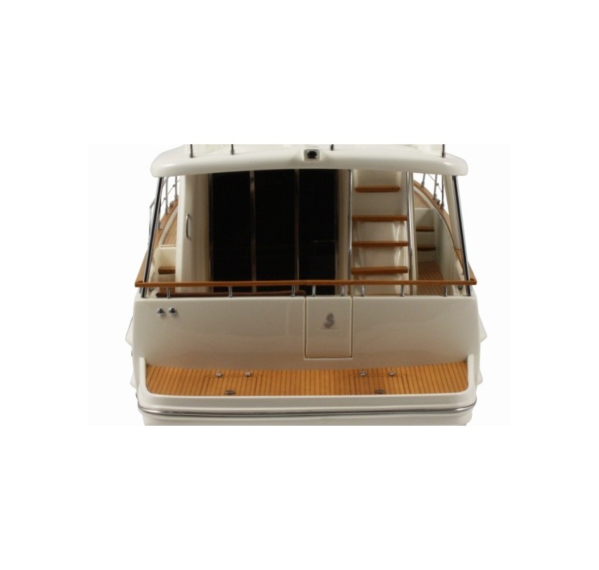 MODEL SWIFT TRAWLER 44