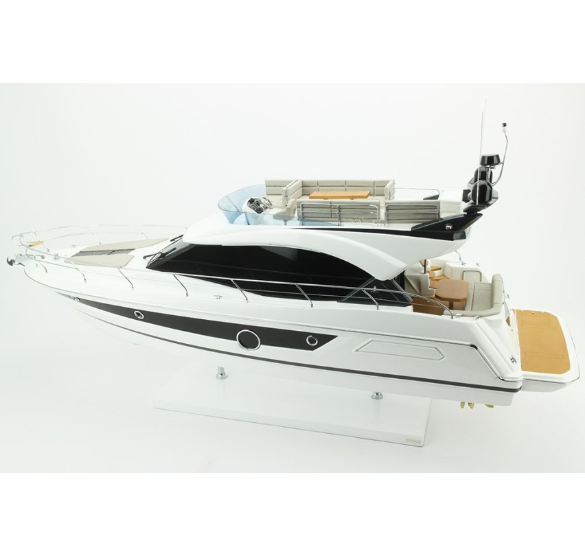 MAQUETTE MONTE CARLO 52