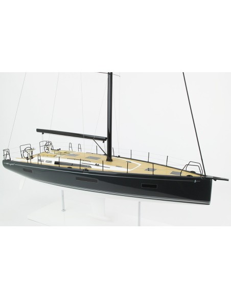 MAQUETTE FIRST YACHT 53