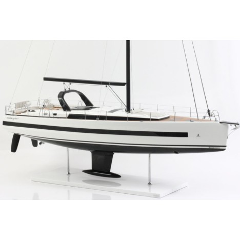 MAQUETTE OCEANIS YACHT 62 2