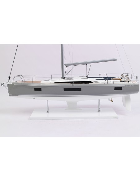 MAQUETTE OCEANIS 51.1