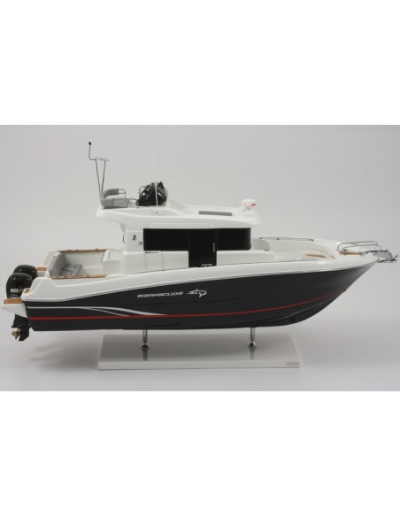 MAQUETTE BARRACUDA 9