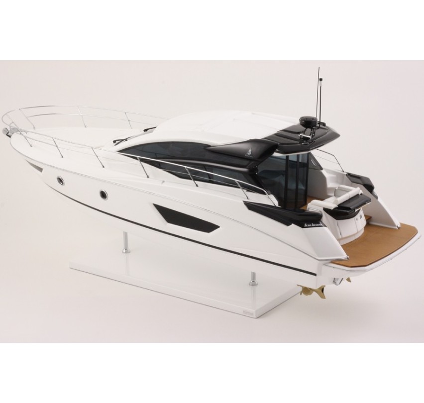 MAQUETTE GRAN TURISMO 46