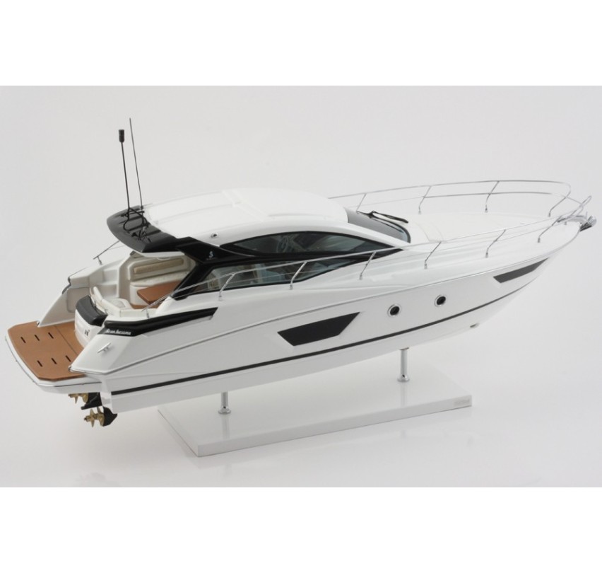 MAQUETTE GRAN TURISMO 40