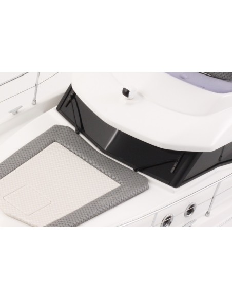 MAQUETTE SWIFT TRAWLER 30