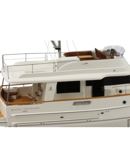 MAQUETTE SWIFT TRAWLER 44