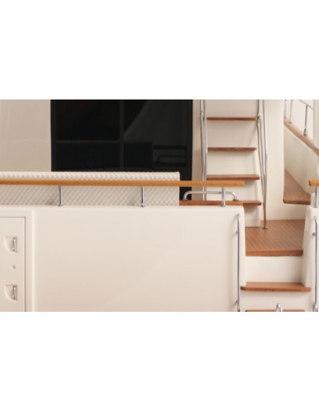 MAQUETTE SWIFT TRAWLER 50