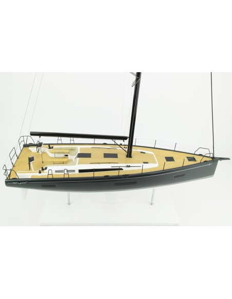 MAQUETTE FIRST YACHT 53