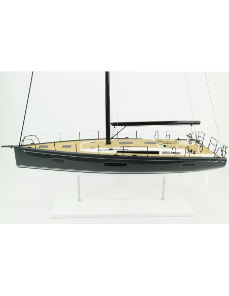 MAQUETTE FIRST YACHT 53