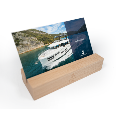 DISPLAY CARDS QR CODE E-BROCHURES 2