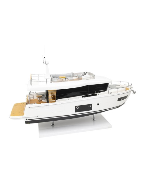 MAQUETTE SWIFT TRAWLER 54